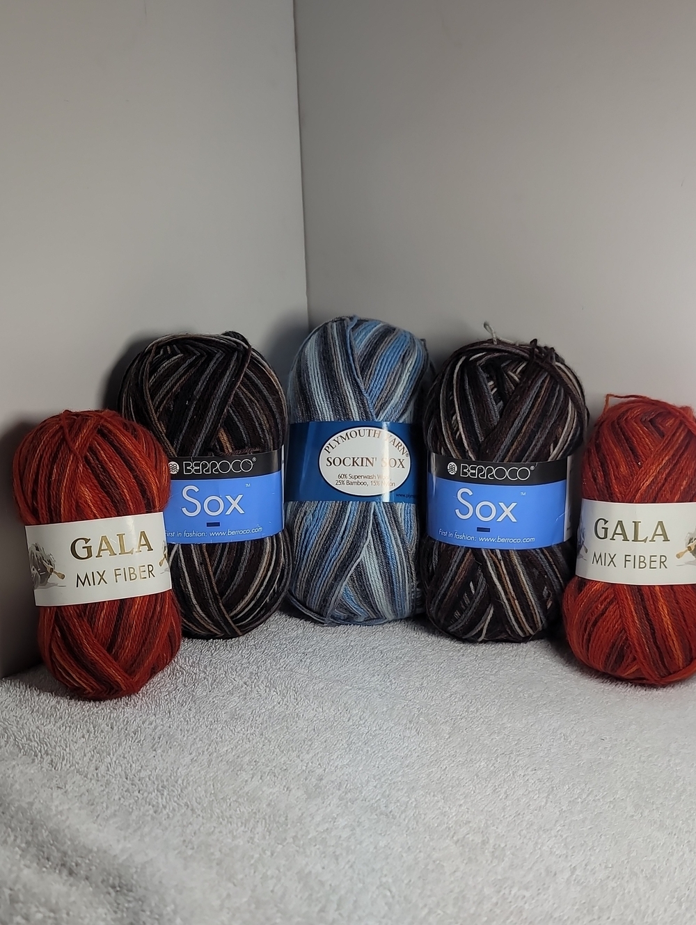 SOCK YARN Lot Of 5 Skeins - NWT
